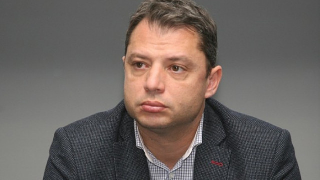 Депутатът от ГЕРБ Делян Добрев обяви че ще внесе в
