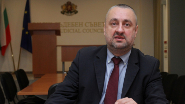 Главният прокурор Иван Гешев е предложил бившия член на Висшия съдебен