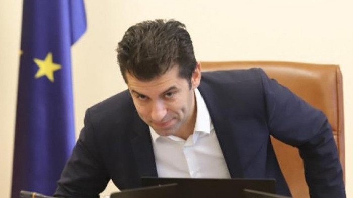 „Дневник на властта“: Петкосертовщината като синдром за нездравост