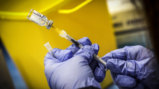 Над 95 000 дози ваксина срещу ковид са поставени за