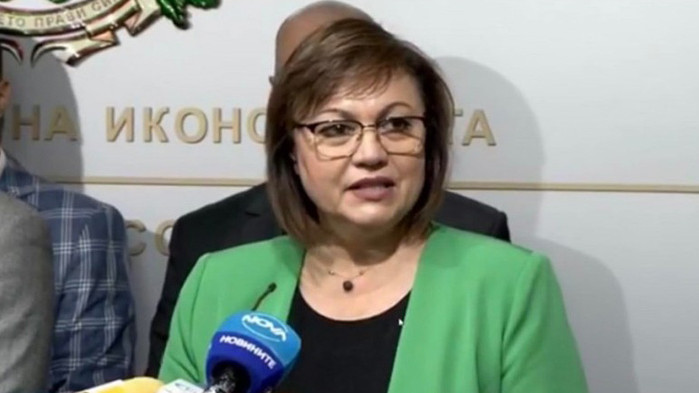 По социалистически Нинова размаха пръст на телекомите, издава заповед да не вдигат цените