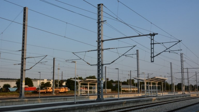 Транспортният министър поиска допълнително наблюдение на жп инфраструктурата