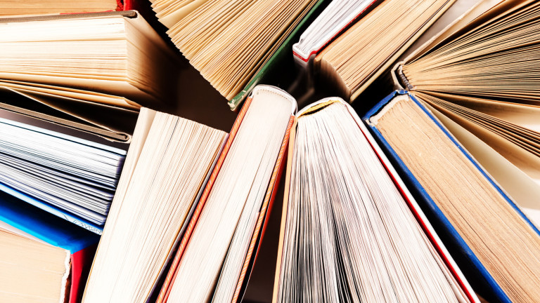 С намаляването на ставката на ДДС за книгите, въведено по време на