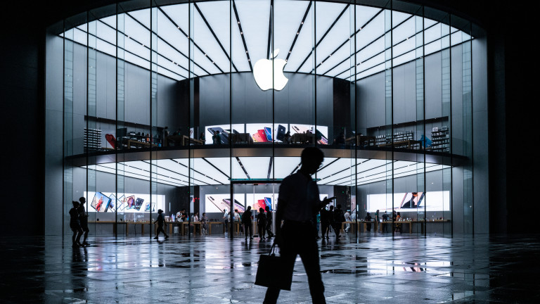 Защо стачкуват служителите на Apple