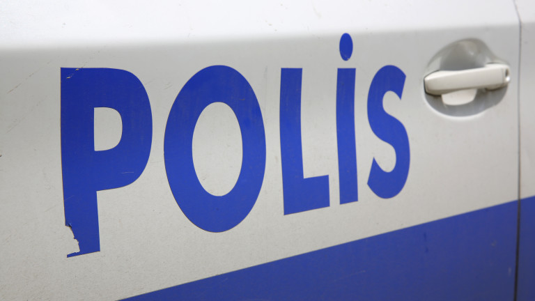 Турската полиция е задържала 16 души, обвинени във връзки с