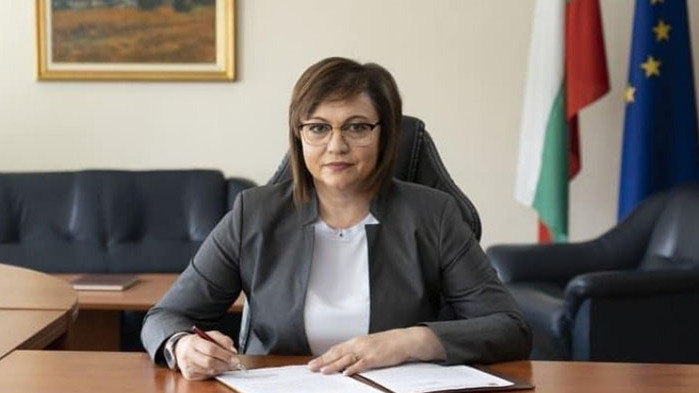 Нинова се отчете с 10 решения на кабинета за милиони българи