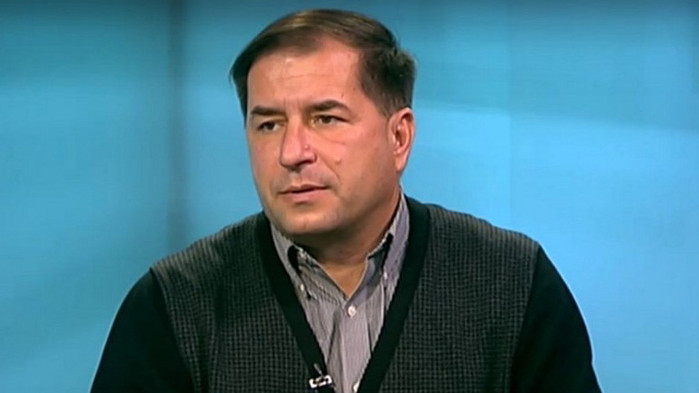 Борислав Цеков: Трифонов ще продаде националния интерес за американски визи и влизане в Шенген