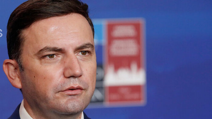 Предвиждаме интензивни разговори с България, но преди това трябва да