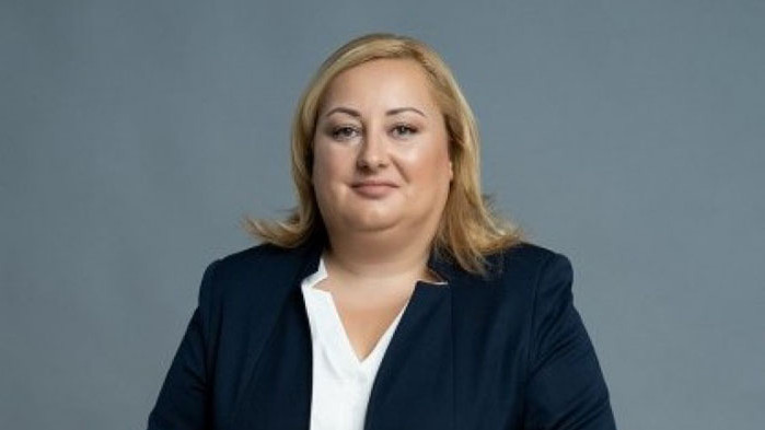 Доц. Георги Йорданов е магистър по дентална медицина и здравен