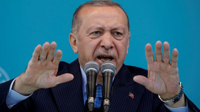 Турският президент Реджеп Тайип Ердоган каза че бъдещият боен самолет