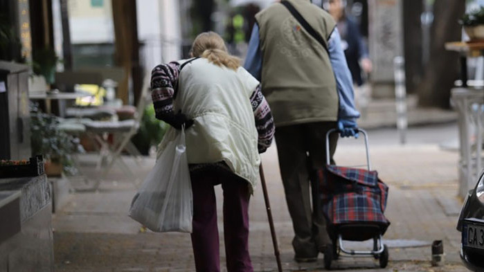 Това беше договорено на среща между представители на НОИ, МТСП