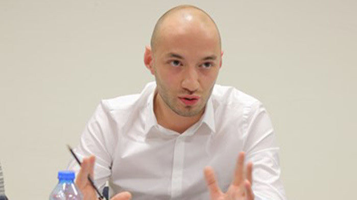 Най-голямото предизвикателство пред управляващите е социалната криза. ... Когато нещата