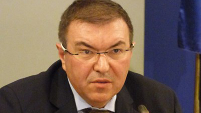 Няма връзка как протича омикрон в Европа и как ще