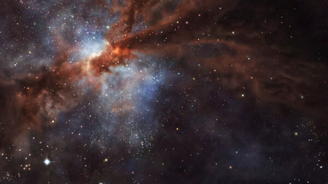 Астрономи са наблюдавали как гигантска звезда избухва в огнена свръхнова