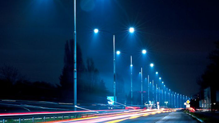 Варна не планира режим на уличното осветление за икономии