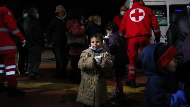 Хакнаха Червения кръст и данните на половин милион уязвими лица