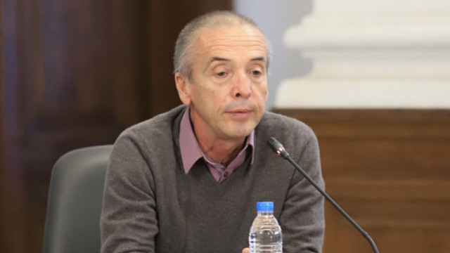 Доц Атанас Мангъров стана парламентарен сътрудник на пловдивската депутатка от
