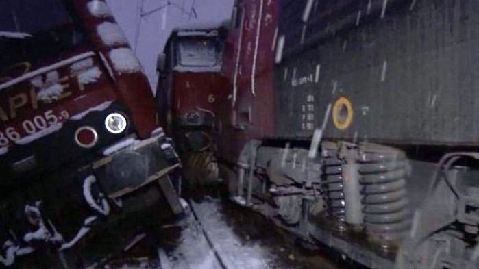 Два товарни влака са се ударили на гара Илиянци“ в