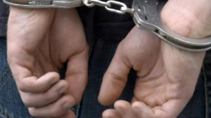 Мъж и жена от Варна са задържани за срок до