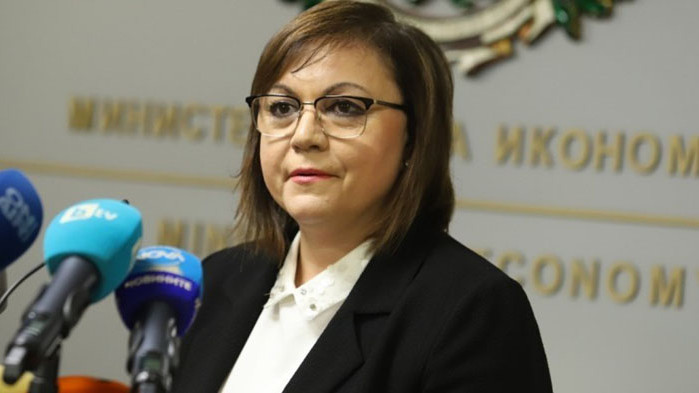 Социалистите решават за оставката на Корнелия Нинова