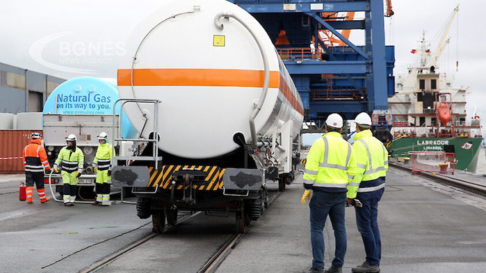 Австралия е готова да доставя втечнен природен газ на европейските