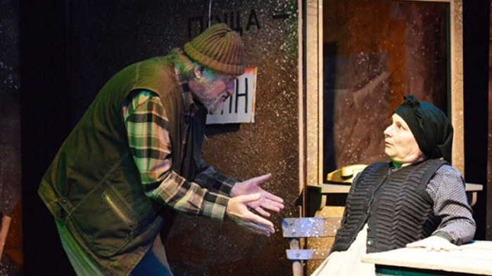 Театърът ще отваря само в събота за представления за деца