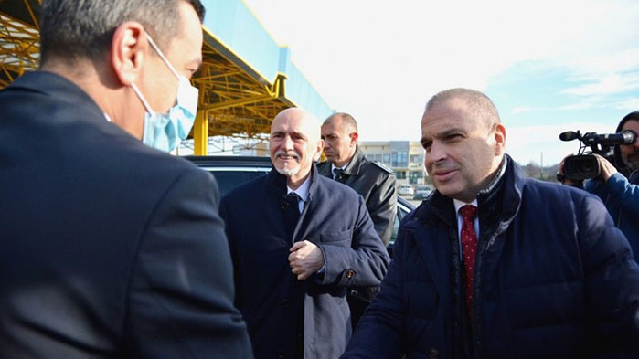 Фериботната линия се възобновява не по-късно от месец юни 2022