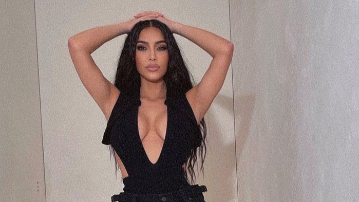 Ким Кардашиян е доказателството, че жена може да тръгне от