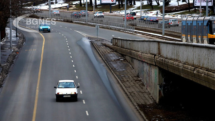 Спад на трафика в София, скъпото гориво опразни улиците