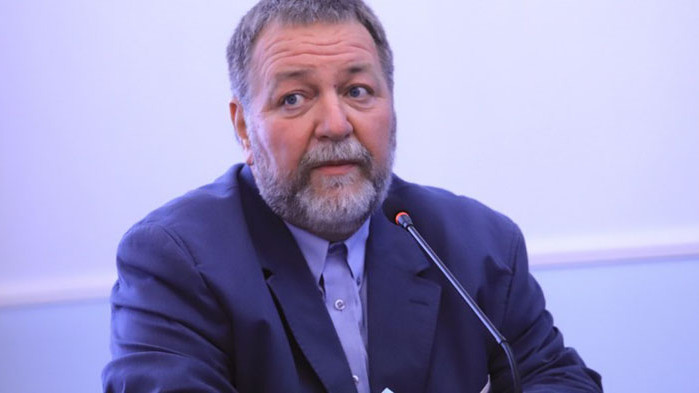 Д-р Калъчев: Всеки отрицателен тест за COVID-19 e съмнителен