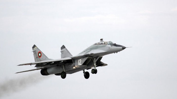 Парламентът да не допуска пари на данъкоплатците да отидат отново