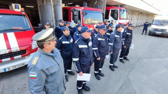Варненските пожарникари са в протестна готовност срещу изваждането им от структурата на МВР