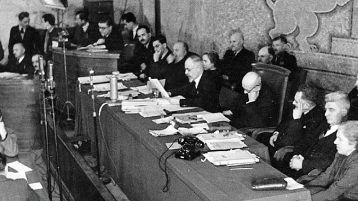 Скалъпените съдебни процеси и присъдите се диктуват от Москва на