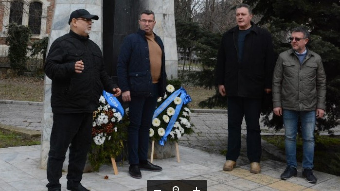 СДС-Варна почете паметта на жертвите на Народния съд
