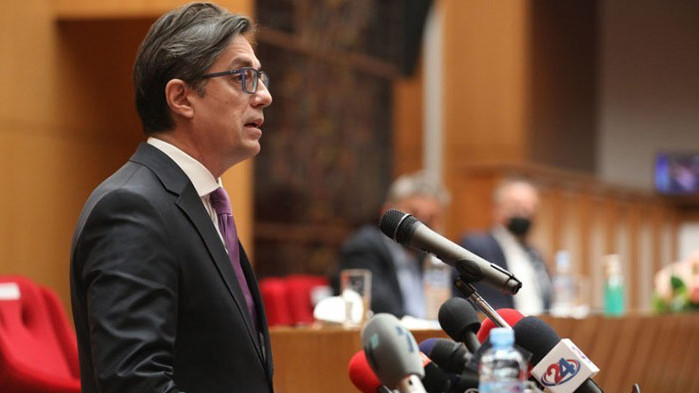 Македонският президента заяви, че не е негов проблем, ако на