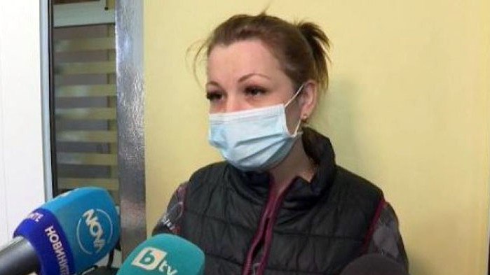 Тя твърди, че е спазила процедурата Медицинската сестра от скандалния