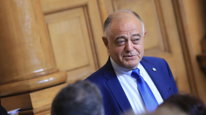 „Breaking. Bg“: Атанас Атанасов в заговор за запазване на шефския пост в ДСБ