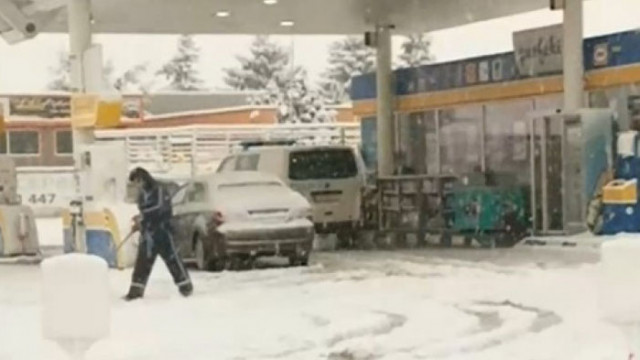 Грабеж на бензиностанция в София, има ранен