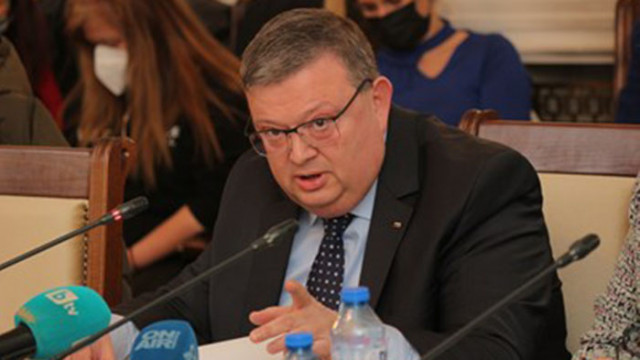 Действащият министър на правосъдието разбира реформата на антикорупционната комисия като