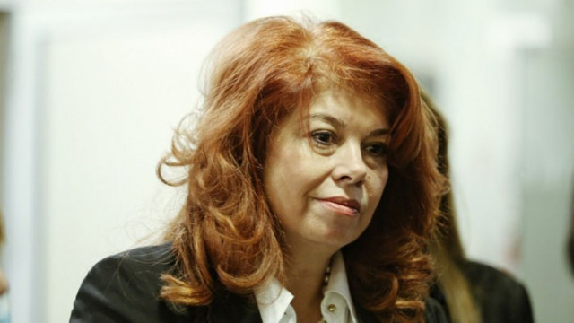 Илияна Йотова не вижда нито конфликт нито конфронтация между президента