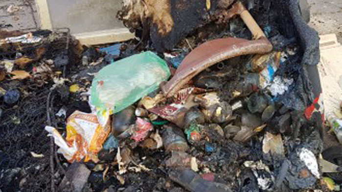 Хванаха серийна подпалвачка на контейнери във Варна - искала да унищожава тъмните сили