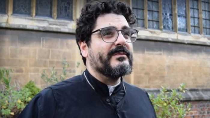 Протест заради смяна на български свещеник в Лондон