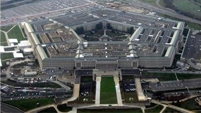 Русия е продължила да изпраща още военни по границата си