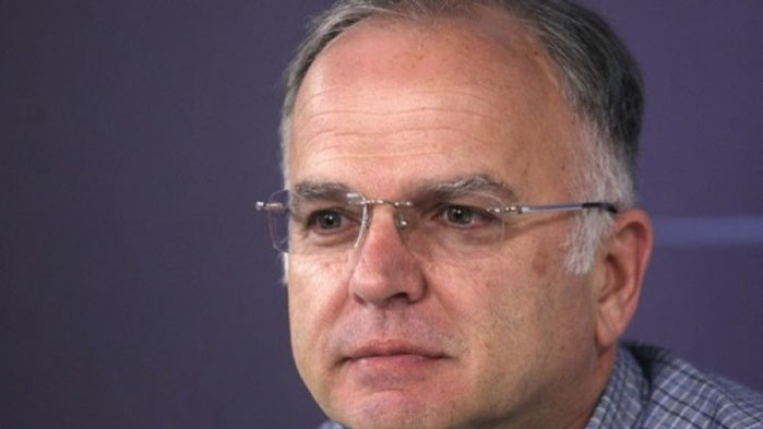 От Фейсбук профила на Боян Чуков Кирил Петков отива на