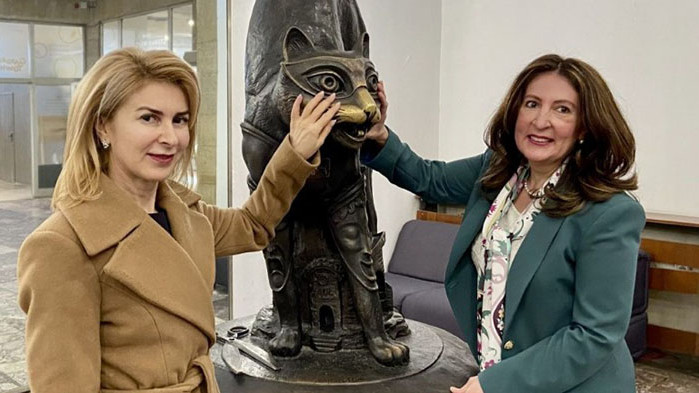 Посланикът на САЩ у нас Херо Мустафа направи обиколка заедно