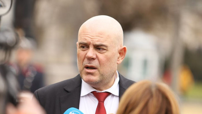 Ако бъде внесено ново искане в Пленума на ВСС за