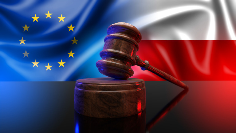 ЕК с безпрецедентна стъпка срещу Полша: Орязва евросредства заради спорна мина