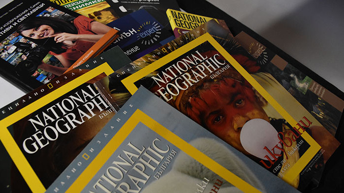 Фотографската школа на ОДК получи ценно дарение