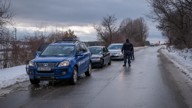 Жив е вторият пастир на село Антон