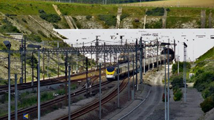 Евротунел e най-дългият подводен път и сред инженерните чудеса в